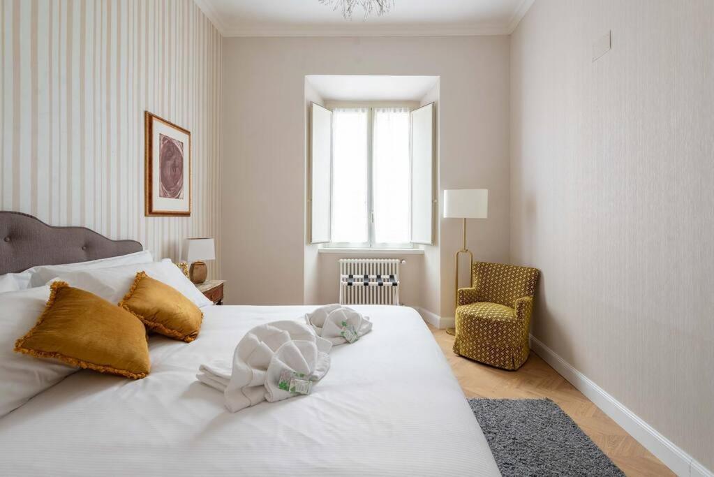 Colosseum 10Steps Away, Marco Aurelio Luxury House Rome Exterior photo